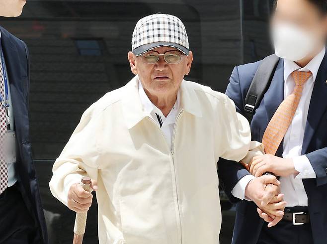 영장실질심사 출석하는 이만희 신천지 총회장 (사진=연합뉴스)