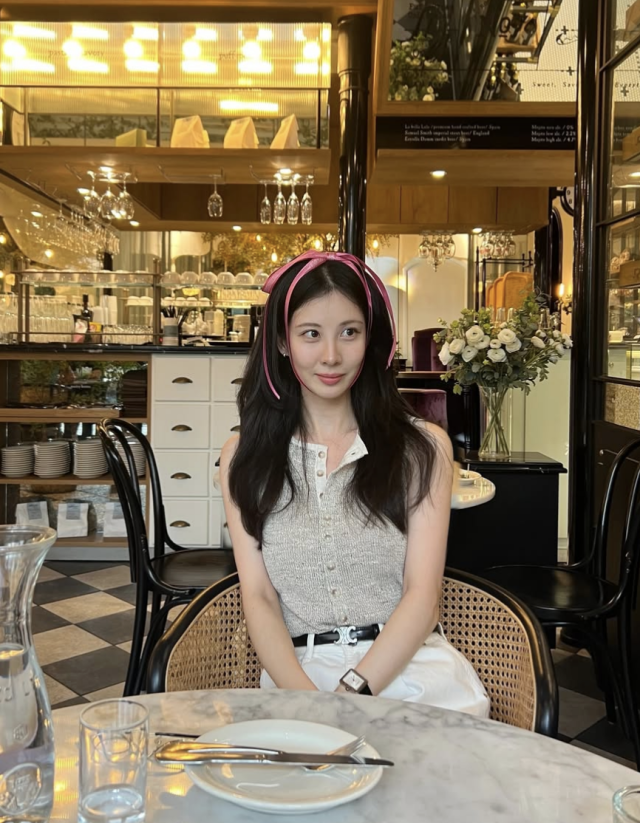 서현이 생일을 맞아 변함없는 미모를 자랑했다. / 서현 SNS