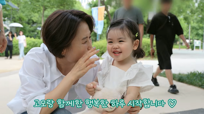 박수홍 딸 재이, 박경림과 행복한 하루 (출처: 유튜브 채널 ‘박수홍 행복해다홍’)