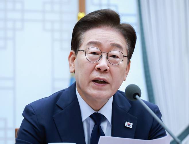 이재명 대통령이 지난 6일 청와대에서 열린 메가프로젝트 민관합동 점검회의에서 발언하고 있다. / 사진=뉴스1