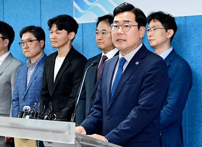 박찬대 인천시장이 10일 시청 브리핑룸에서 재정예산개혁TF 발족 기자회견을 하고 있다. 사진제공=인천시