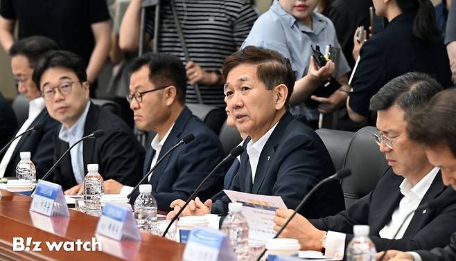 황성엽 금융투자협회장이 13일 서울 영등포구 금융투자협회에서 열린 자산운용사 CEO 간담회에 참석해 발언하고 있다./사진=이명근 기자 qwe123@