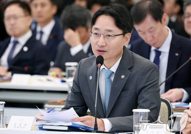 임광현 국세청장이 15일 청와대 영빈관에서 열린 재정경제부, 국가데이터처, 금융위원회, 기획예산처 업무보고에서 발언을 하고 있다. 2026.7.15 ⓒ 뉴스1 허경 기자