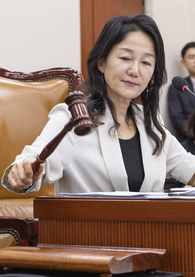 국회 문화체육관광위, 축구협회 청문회 실시의 건 처리<저작권자(c) 연합뉴스, 무단 전재-재배포, AI 학습 및 활용 금지>
