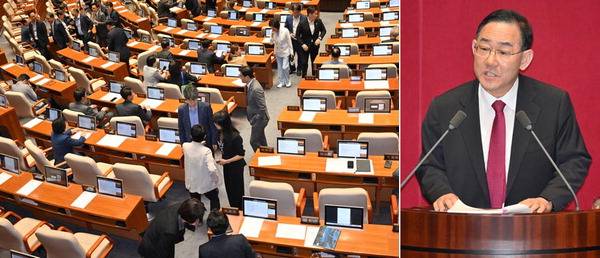국민의힘 주호영(오른쪽 사진) 의원이 30일 국회 본회의장에서 형사소송법 개정안 처리에 반대하는 필리버스터를 시작하자 더불어민주당 의원들이 퇴장하고 있다. 김정록 기자