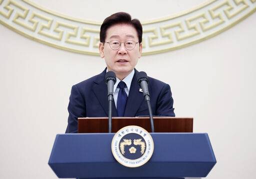 이재명 대통령이 지난 7일 청와대 영빈관에서 열린 진실화해위 3기 출범 계기 국가폭력 피해자 위로 오찬에서 발언하고 있다. 뉴시스