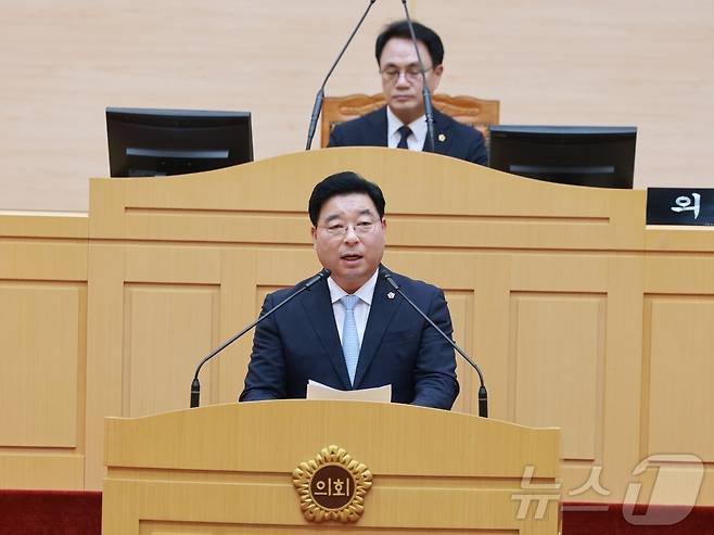 발언하는 신민호 전남광주시의회 운영위원장.(시의회 제공. 재배포 및 DB 금지)