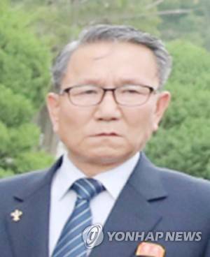 장금철 * 인물정보 업데이트 후 현직 변경이 있을 수 있습니다.