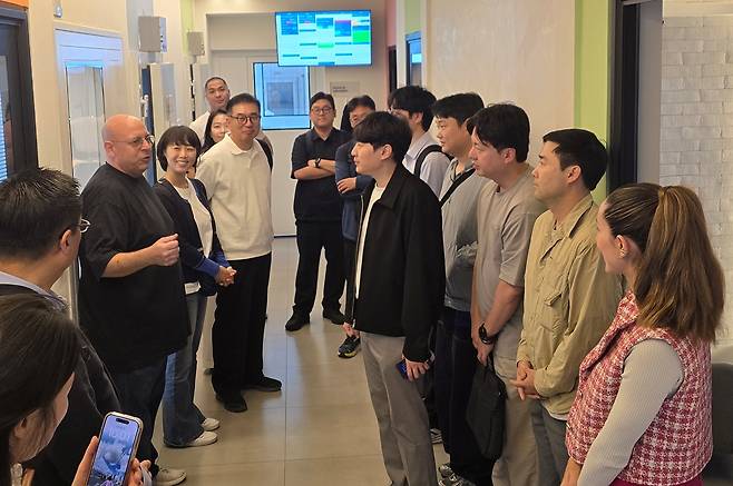 동물용의약품 브라질 시장개척단은 8월 생물학 연구소를 방문했다(한국동물약품협회 제공). ⓒ 뉴스1