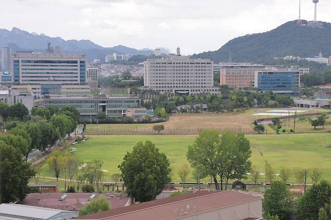 14일 서울 용산구 용산어린이정원 일대 모습. 연합뉴스