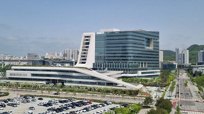 기획재정부와 행정안전부가 자리잡고 있는 어진동 정부세종청사 '중앙동'. (사진=이희택 기자)
