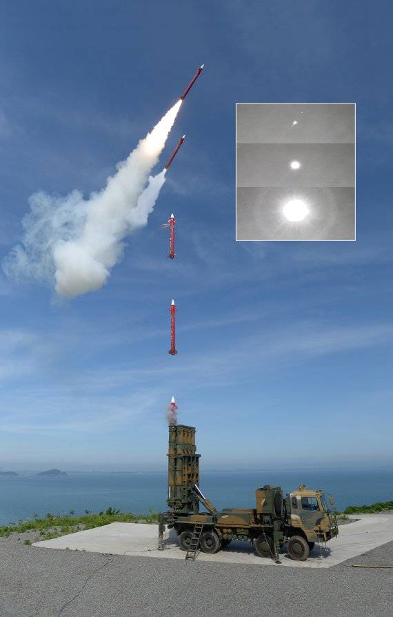 국산 중거리지대공미사일 '천궁-Ⅱ'(M-SAM2) 발사 장면. 방위사업청 제공