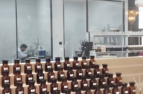 중국 푸젠성 핑탄 코디손 공장의 조향 연구실.연합인포맥스