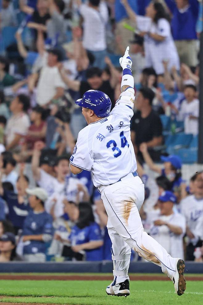 삼성 라이온즈 최형우가 KBO 역대 최초 2700안타를 달성했다. 사진제공=삼성 라이온즈