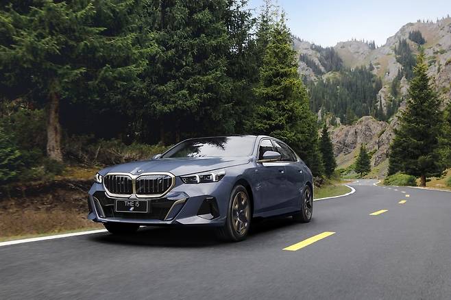 중국형 BMW 5시리즈. (사진=BMW)