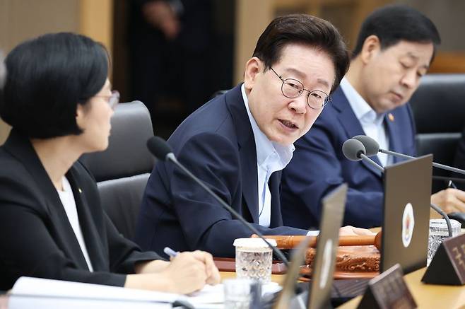 이재명 대통령이 지난 11일 정부세종청사에서 열린 국무회의에서 발언하고 있다. 청와대통신사진기자단. /사진=뉴스1