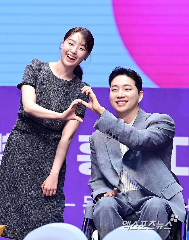 엑스포츠뉴스DB