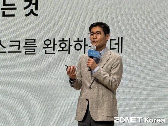 최기영 앤트로픽코리아 대표는 이날 '앤트로픽×AWS 포 파이낸셜 서비스'를 주제로 발표했다.