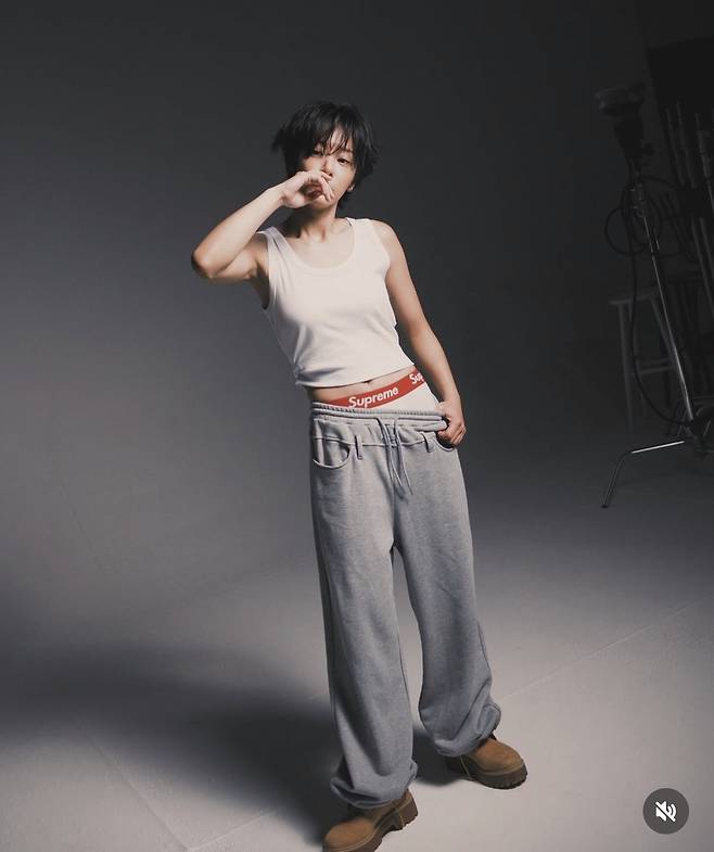 설인아 SNS