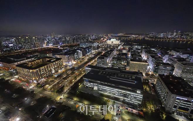 서울달에서 바라본 여의도 야경.(이투데이DB)