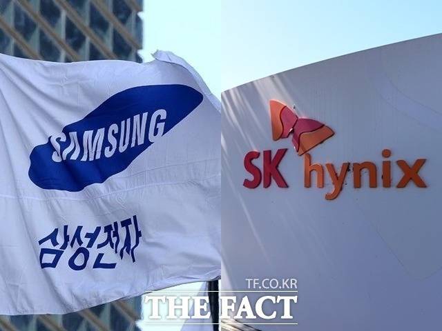 노무라증권은 4일 삼성전자와 SK하이닉스가 "과도하게 저평가됐다"고 밝혔다. /더팩트 DB