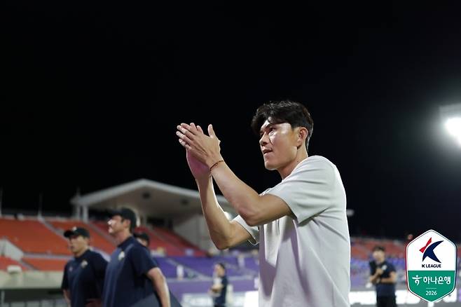 강원 정경호 감독. 제공 | 한국프로축구연맹
