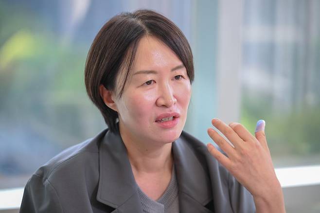 지난달 10일 서울 강남구 더킴로펌 사무실에서 부산 돌려차기 사건 수사 검사였던 김세희 변호사가 본보와 인터뷰하고 있다. 장련성 기자