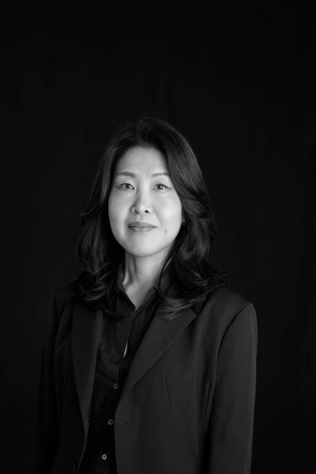 오는 22일 대구콘서트하우스 챔버홀에서 '슬픔의 저편'을 주제로 바흐와 리스트, 쿠르탁, 슈베르트, 베토벤, 바그너의 작품을 선보이는 피아니스트 이영우. 대구문화예술진흥원 제공