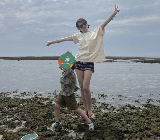 〈사진=손예진 SNS〉