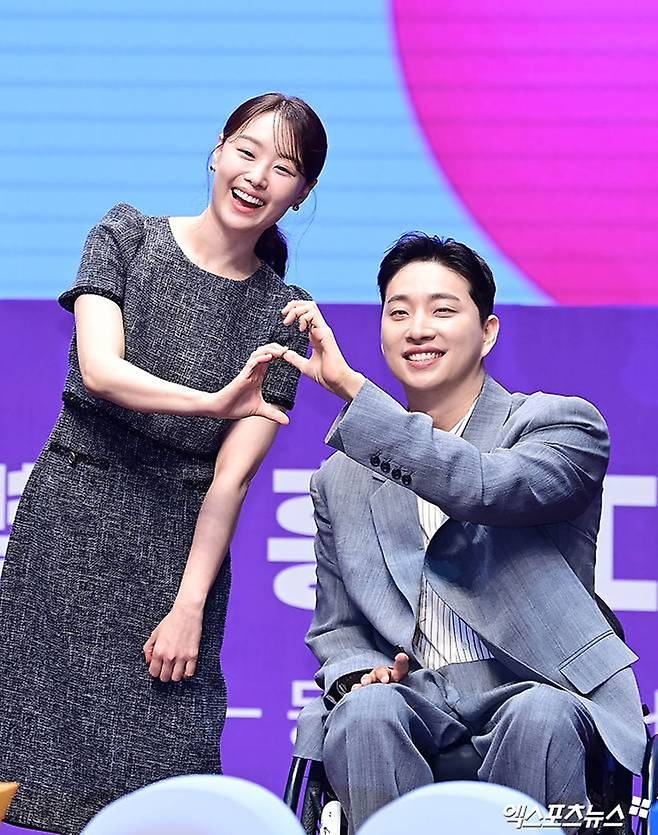 엑스포츠뉴스DB