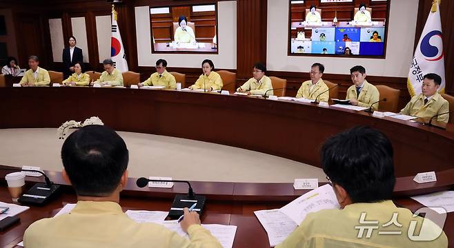한성숙 국무총리가 16일 서울 종로구 정부서울청사에서 열린 국가테러대책위원회 회의에서 모두발언 하고 있다. 2026.9.16 ⓒ 뉴스1 이종덕 기자