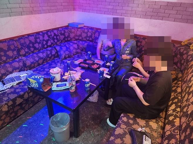 불법 풍속업소 단속 현장