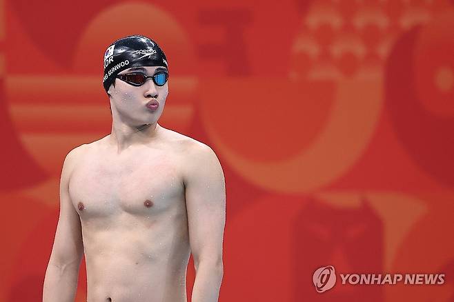 황선우 '준비 완료' (도쿄=연합뉴스) 윤동진 기자 = 23일 도쿄 아쿠아틱스 센터에서 열린 2026 아이치·나고야 아시안게임 수영 남자 200m 자유형 예선. 한국 황선우가 출발 준비를 하고 있다. 2026.9.23 mon@yna.co.kr