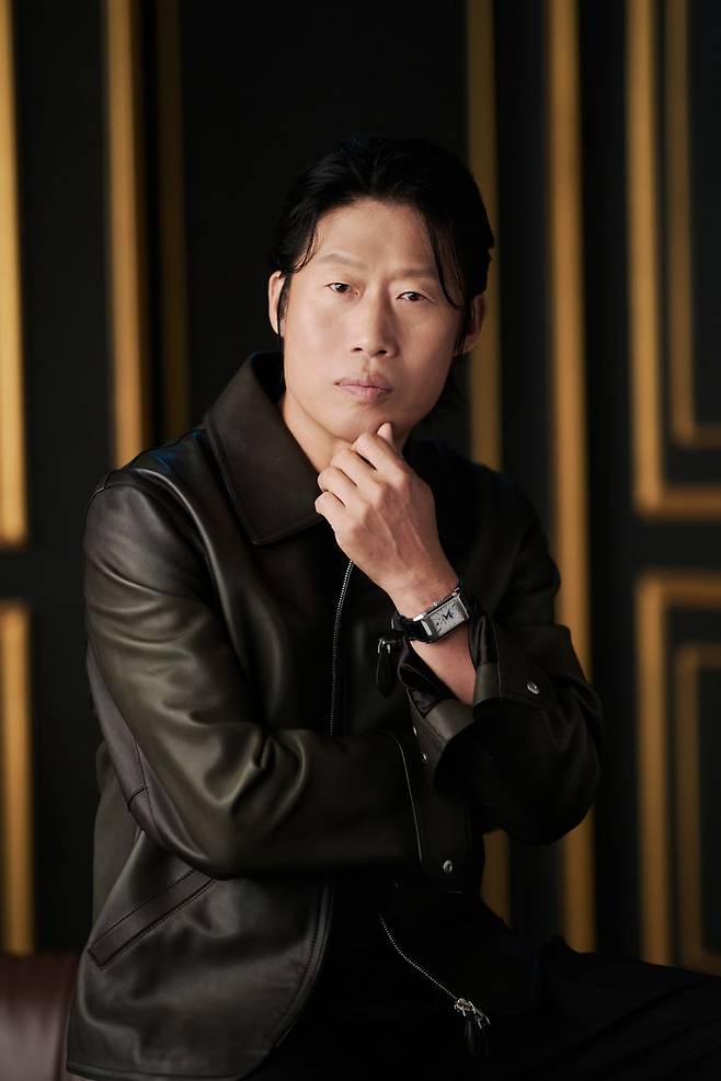 '암살자(들)' 유해진 / 하이브미디어코프 /사진=뉴스1