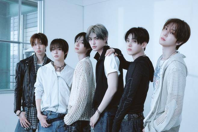 엔시티 위시와 킥플립이 일주일 간격으로 10월 가요계에 나란히 출격한다. JYP엔터테인먼트 제공