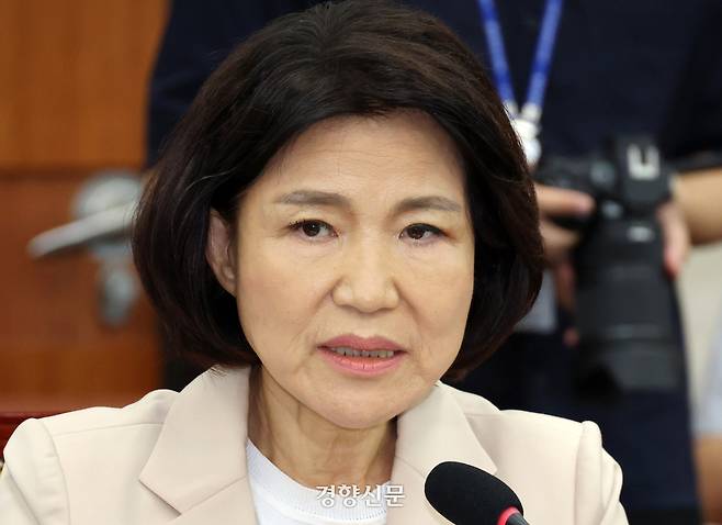 이진숙 국민의힘 의원이 지난 7월 국회 과학기술정보방송통신위원회 전체회의에 출석해 발언하고 있다. 박민규 선임기자