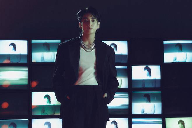 방탄소년단 정국, 'GOLDEN'으로 스포티파이 기록 또 갈아치웠다..누적 75억 스트리밍 돌파 '亞솔로 앨범 최초·유일'