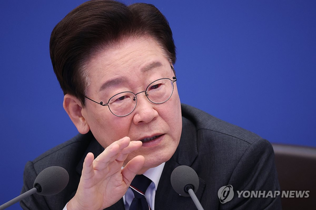 이재명 대통령이 6일 청와대에서 열린 국무회의에서 발언하는 모습. 연합뉴스