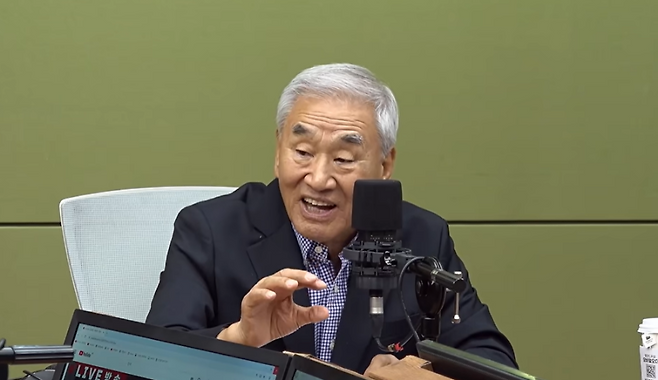 이재오 민주화운동기념사업회 이사장 (CBS라디오 '박성태의 뉴스쇼' 화면 갈무리)