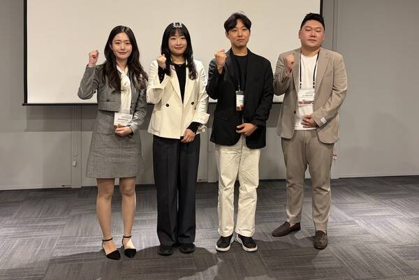 왼쪽부터 채시현,이다은,김성환, 김길환 연구자. 약사공론DB