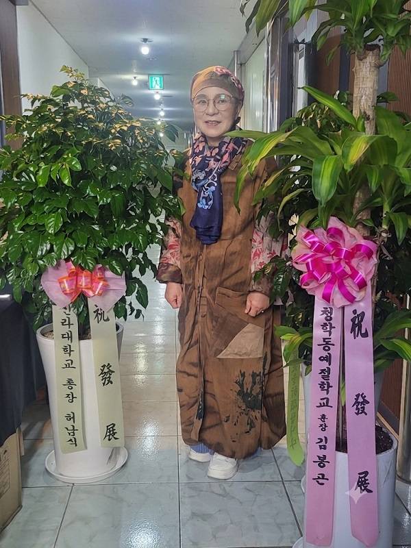 정영숙 소요반 만두 대표는 "부산을 찾은 사람들이 만두를 맛보기 위해 잠시 머무르고 그 경험이 부산의 다른 먹거리와 관광으로 이어지길 바란다"고 말한다.