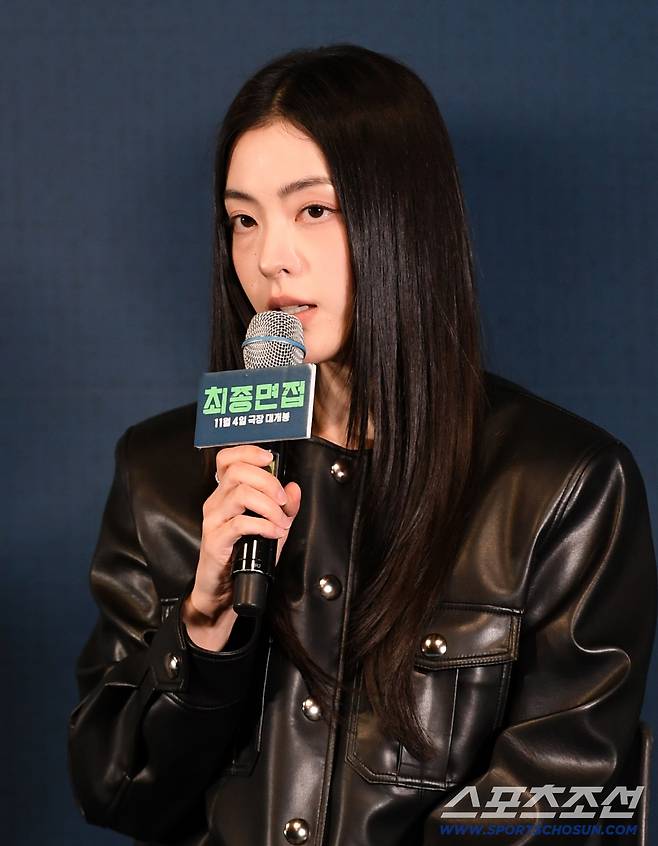 영화 '최종면접' 언론배급시사회가 28일 서울 용산구 한강로동 CGV용산아이파크몰에서 열렸다. 배강희가 인터뷰를 하고 있다. 용산=박재만 기자 pjm@sportschosun.com/2026.10.28/
