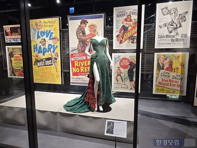 이랜드 R&D 아카이브 수장고./사진=박수림 기자