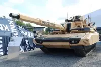 전차에 140mm 활강포를 장착하면 생기는 일